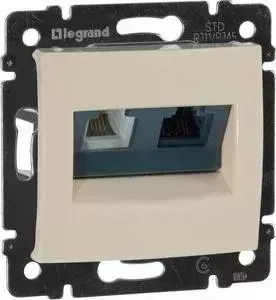 Розетка Legrand комбинированная RJ11+RJ45 Valena 6 кат UTP на винтах слоновая кость 774180