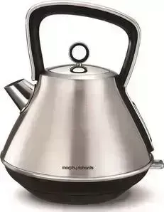 Чайник электрический Morphy Richards 100106EE