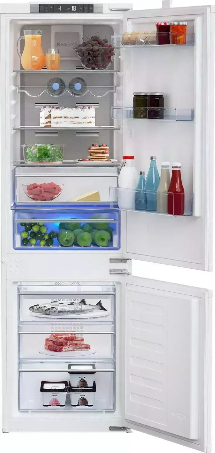 Холодильник встраиваемый BEKO BCNA 275 E2S