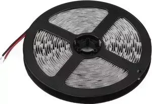 Лента ЭРА Светодиодная 14,4W/m 60LED/m 5050SMD теплый белый 5M LS5050-14,4-60-24-33-2700K-5m Б0043113