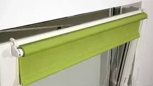 Штора Brabix рулонная 40x175 см текстура лен, защита 55-85&#037;, 200 г/м 2 зеленый S-32 605969