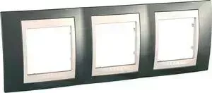 Рамка Schneider Electric 3-постовая Unica MGU6.006.524