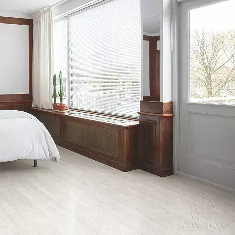 ПВХ плитка  Alpha Vinyl Medium Planks AVMP 40204 Сосна светло-серая