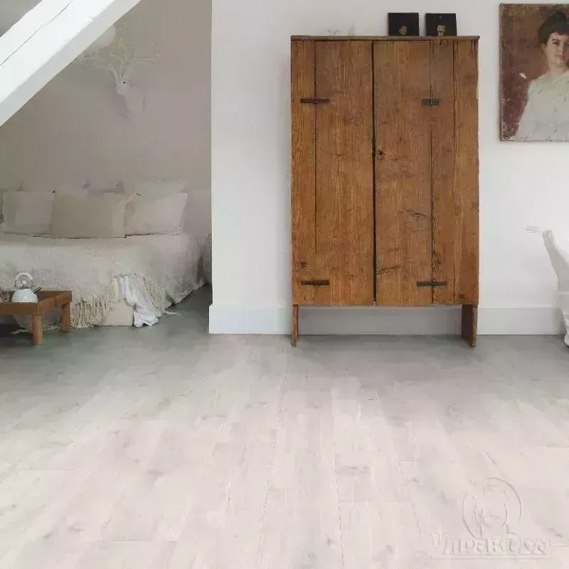 ПВХ плитка  QS LIVYN Balance Click Plus BACP 40128 Дуб каньон светлый пилёный
