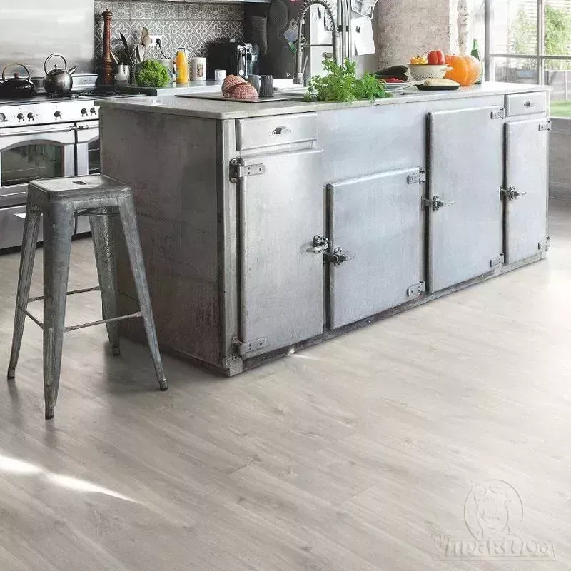 ПВХ плитка  Quick Step LIVYN Balance Glue Plus BAGP 40030 Дуб каньон серый пилёный