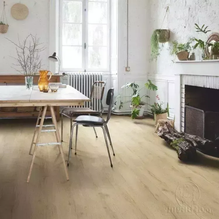 Ламинат  Quick Step Classic CLV 4084 Дуб бежевый рустикальный
